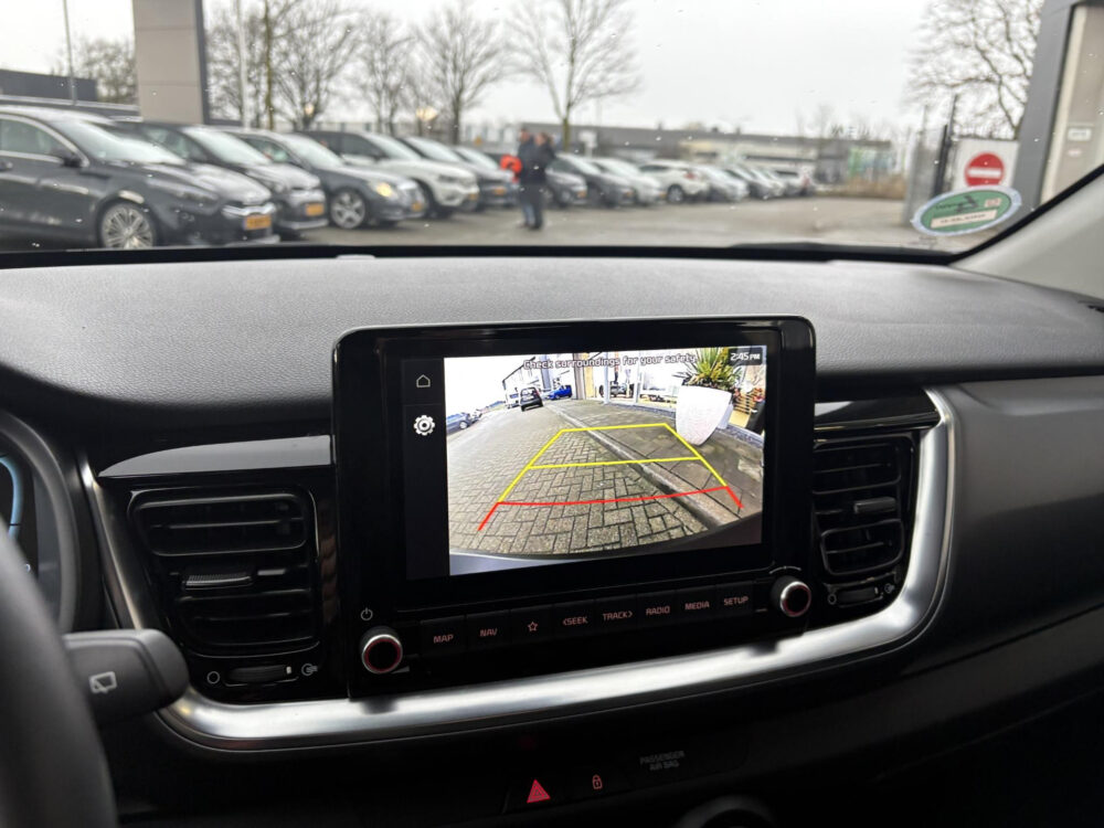 Kia Stonic 1.0 T-GDi MHEV DynamicLine 13