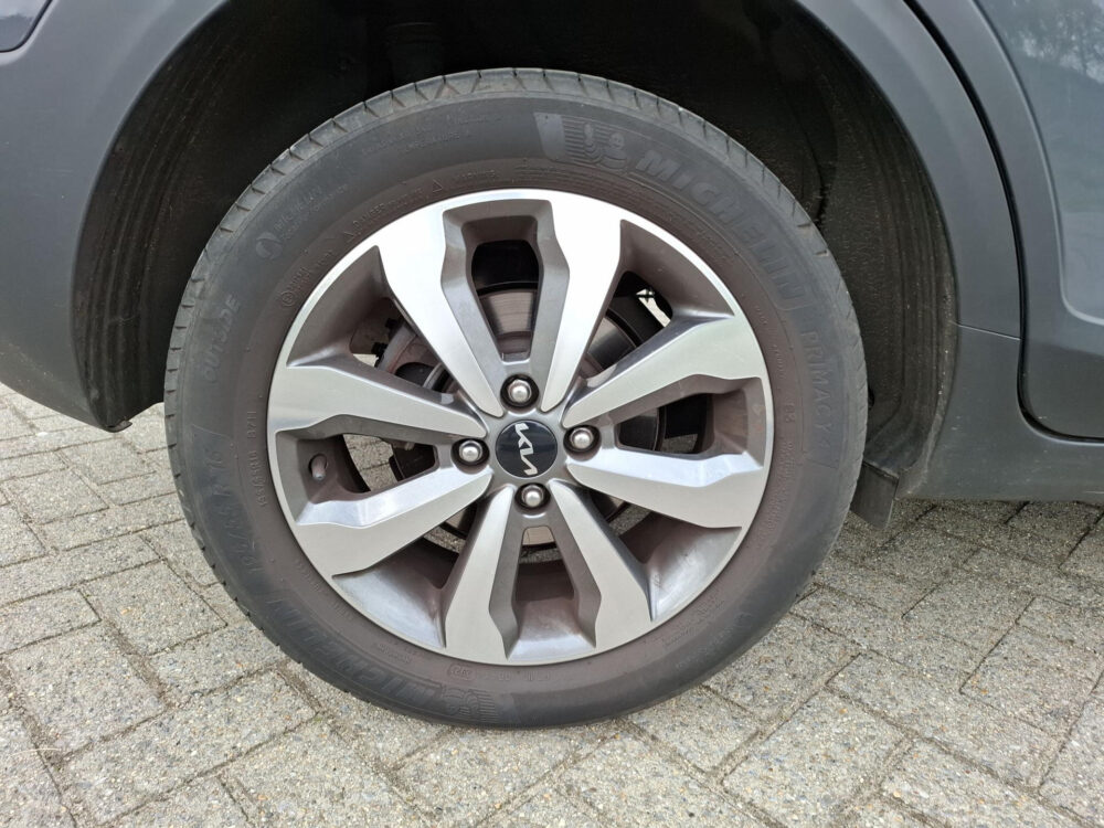 Kia Stonic 1.0 T-GDi MHEV DynamicPlusLine 17