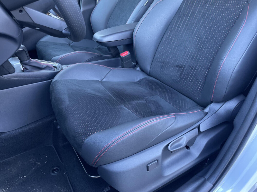 Toyota Yaris Cross 1.5 Hybrid 130 GR SPORT 11