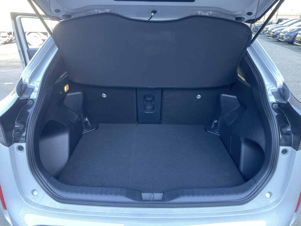 Toyota Yaris Cross 1.5 Hybrid 130 GR SPORT 8