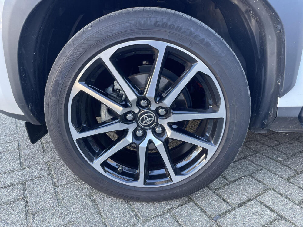 Toyota Yaris Cross 1.5 Hybrid 130 GR SPORT 9
