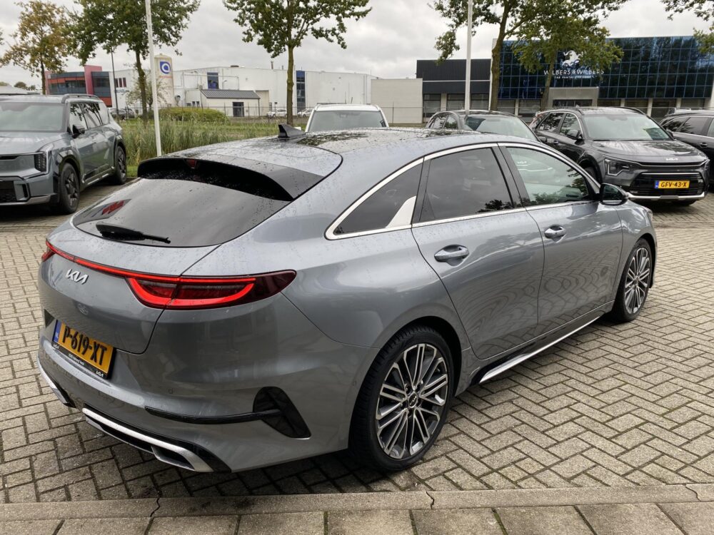 Kia ProCeed 1.5 T-GDi GT-PlusLine 8