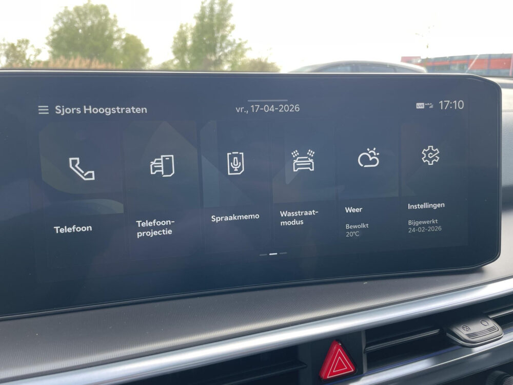 Kia Sorento 1.6 T-GDi Plug-in Hybrid 4WD ExecutiveLine 6p. 24