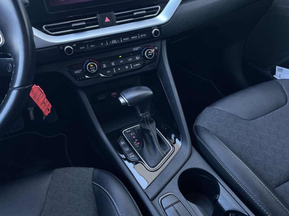 Kia Niro 1.6 GDi PHEV DynamicLine 14