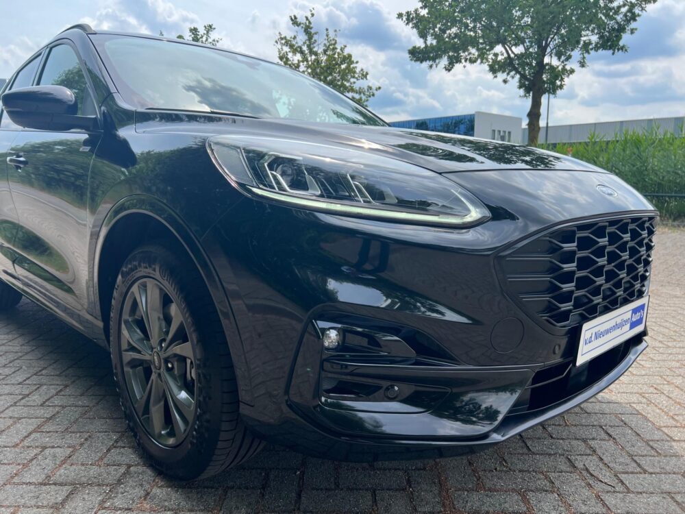 Ford Kuga 2.5 PHEV ST-Line 4