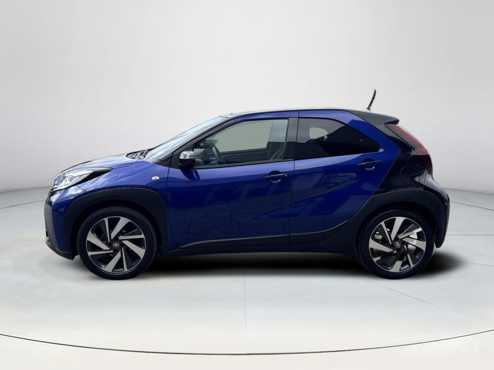 Toyota Aygo X 1.0 VVT-i S-CVT Envy 1