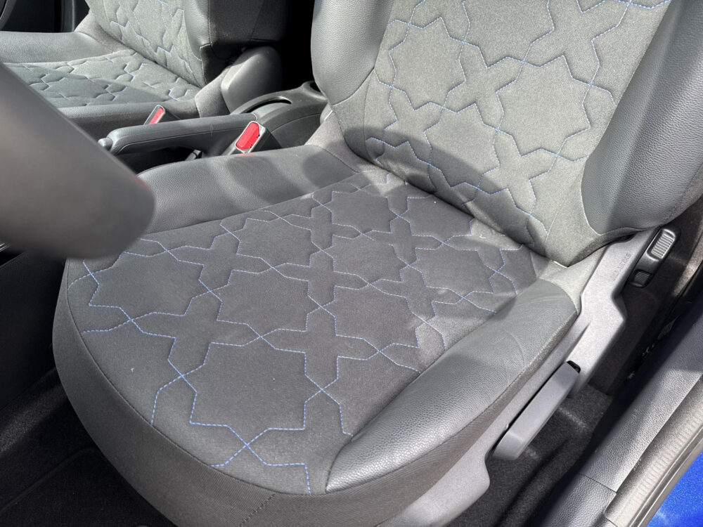 Toyota Aygo X 1.0 VVT-i S-CVT Envy 11