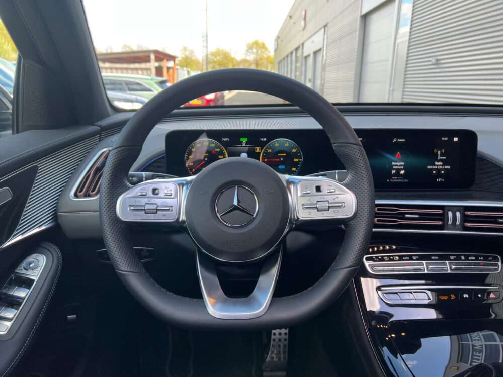 Mercedes-Benz EQC 400 4MATIC AMG Line 80 kWh 14