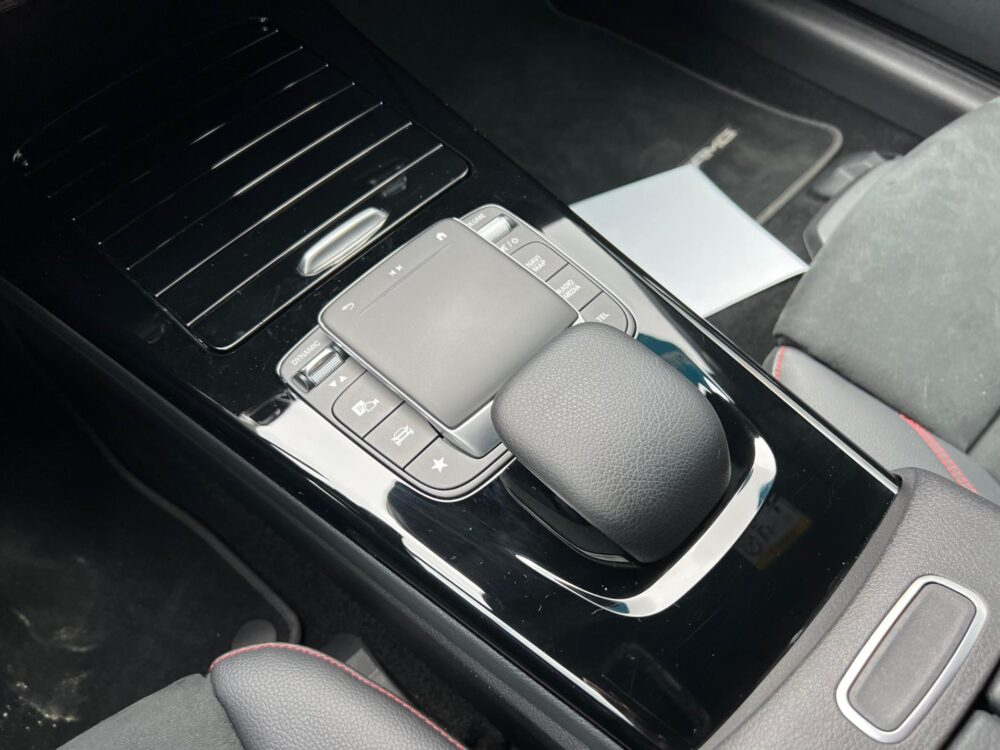 Mercedes-Benz A-Klasse 200 AMG Line 20