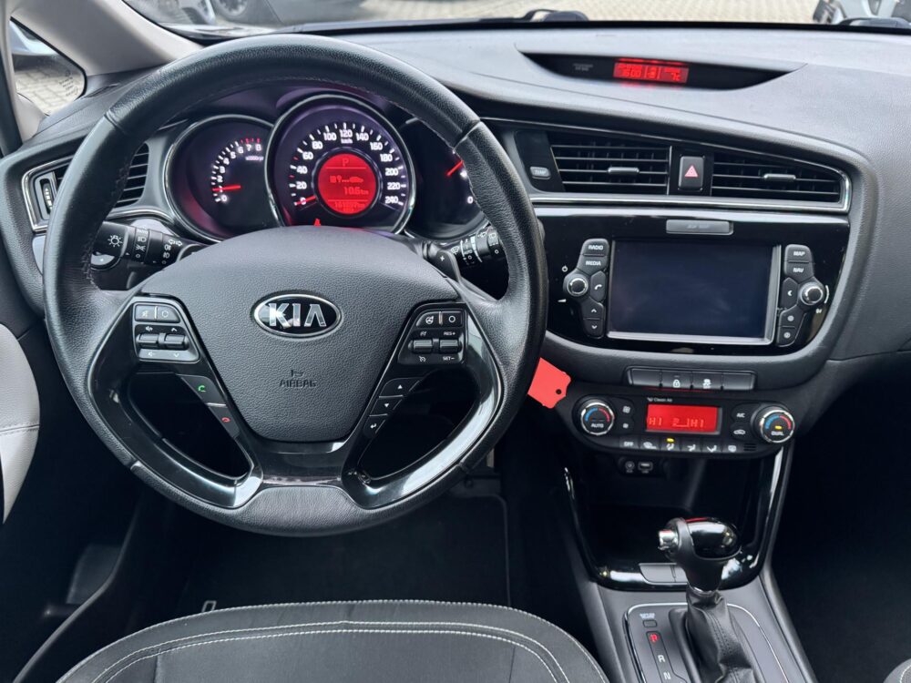 Kia cee'd Sportswagon 1.6 GDI DynamicLine Automaat 14