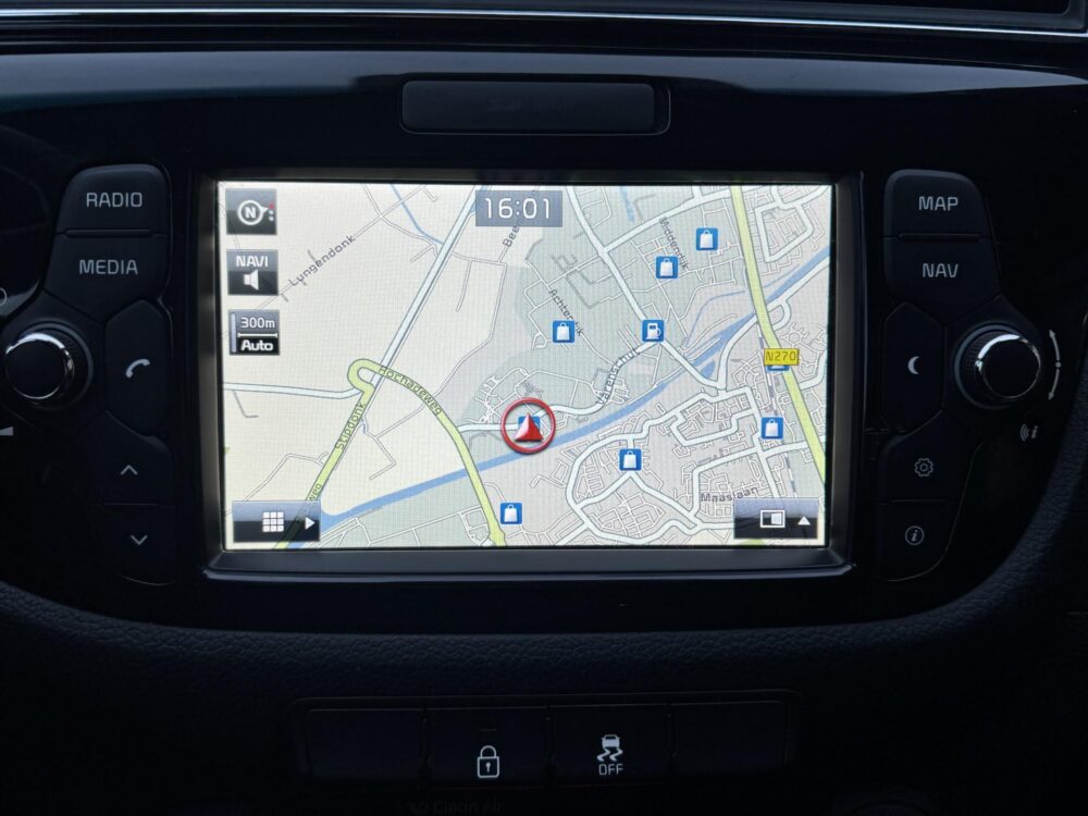 Kia cee'd Sportswagon 1.6 GDI DynamicLine Automaat 20