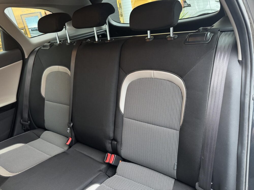 Kia cee'd Sportswagon 1.6 GDI DynamicLine Automaat 9
