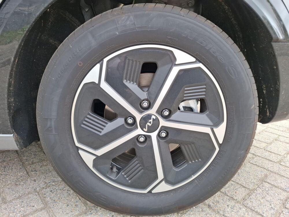 Kia Niro 1.6 GDi Hybrid DynamicPlusLine 18
