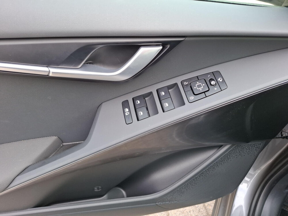 Kia Niro 1.6 GDi Hybrid DynamicPlusLine 9