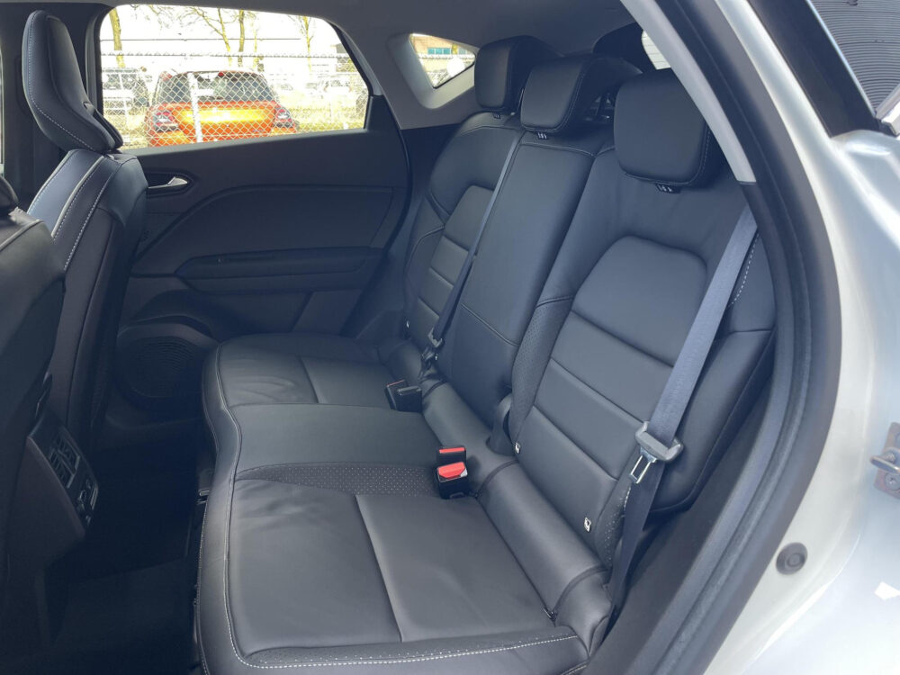 Mitsubishi ASX 1.6 HEV AT Instyle 14