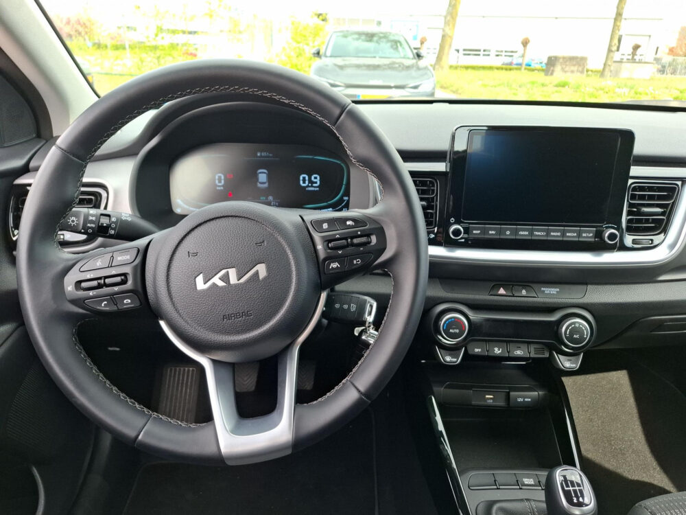 Kia Stonic 1.0 T-GDi MHEV DynamicLine 12