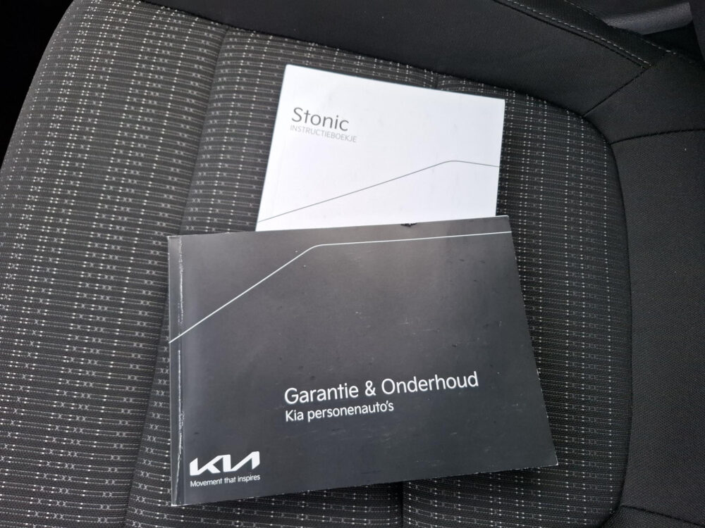 Kia Stonic 1.0 T-GDi MHEV DynamicLine 32