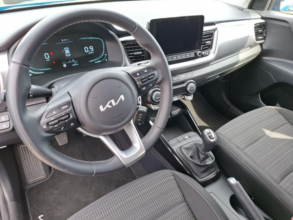 Kia Stonic 1.0 T-GDi MHEV DynamicLine 8