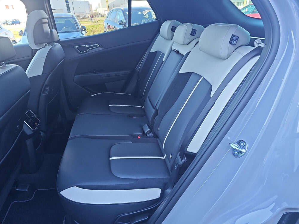 Kia Sportage 1.6 T-GDi Hybrid GT-PlusLine 15