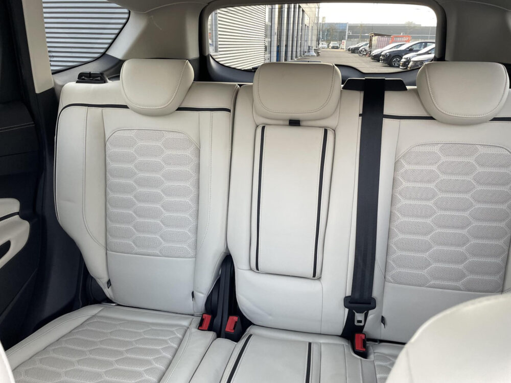 Ford Kuga 1.5 EcoBoost Vignale 15