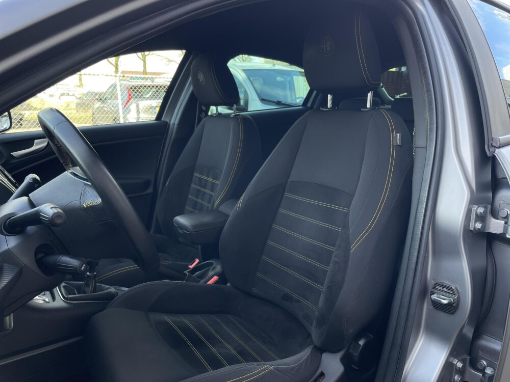 Alfa Romeo Giulietta 1.4 Turbo Sport 10