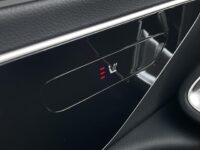 Mercedes-Benz E-Klasse Estate 300 e Luxury Line 44