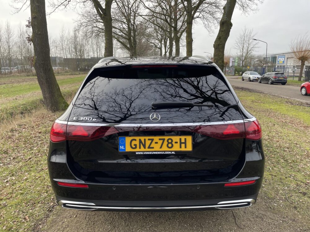 Mercedes-Benz E-Klasse Estate 300 e Luxury Line 6