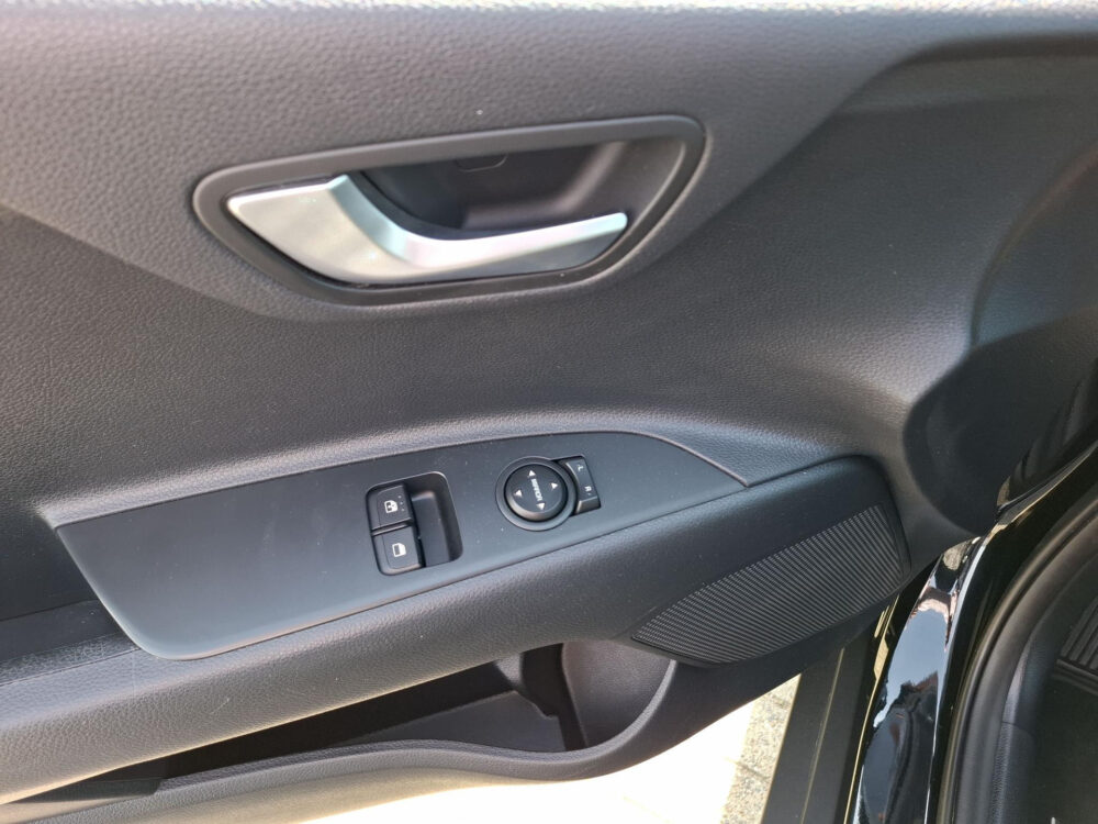 Kia Stonic 1.0 T-GDi MHEV DynamicLine 9