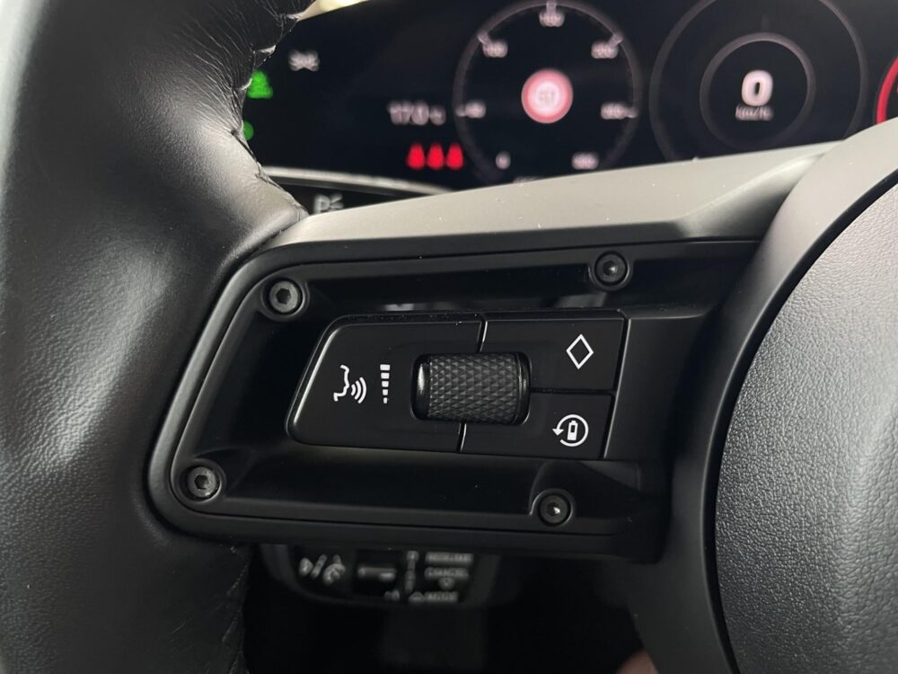 Porsche Taycan Cross Turismo 4S 93 kWh 35