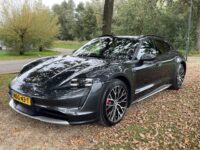 Porsche Taycan Cross Turismo 4S 93 kWh 41