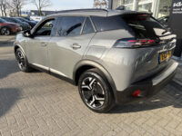 Peugeot 2008 1.2 PureTech 100 Allure 32