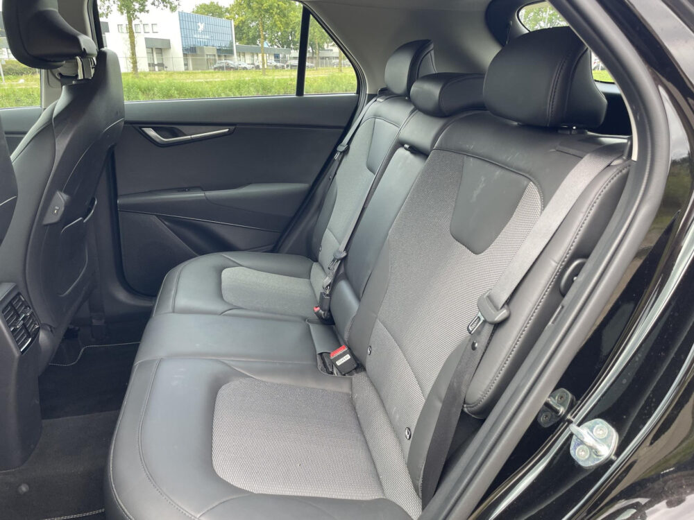 Kia 15
