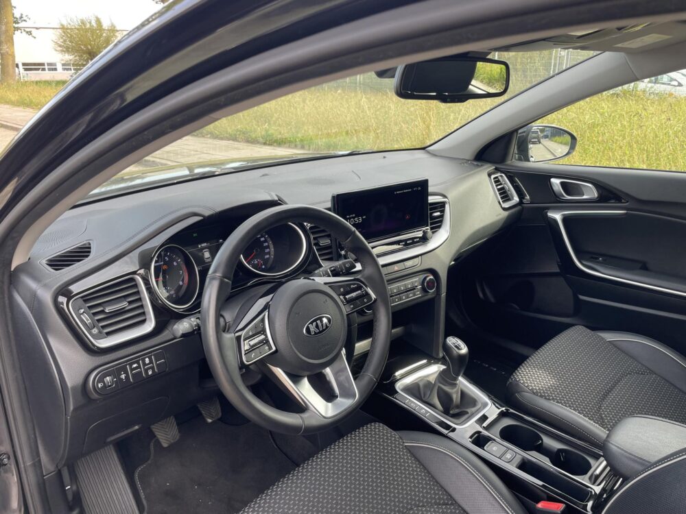 Kia Xceed 1.0 T-GDi DynamicLine 13