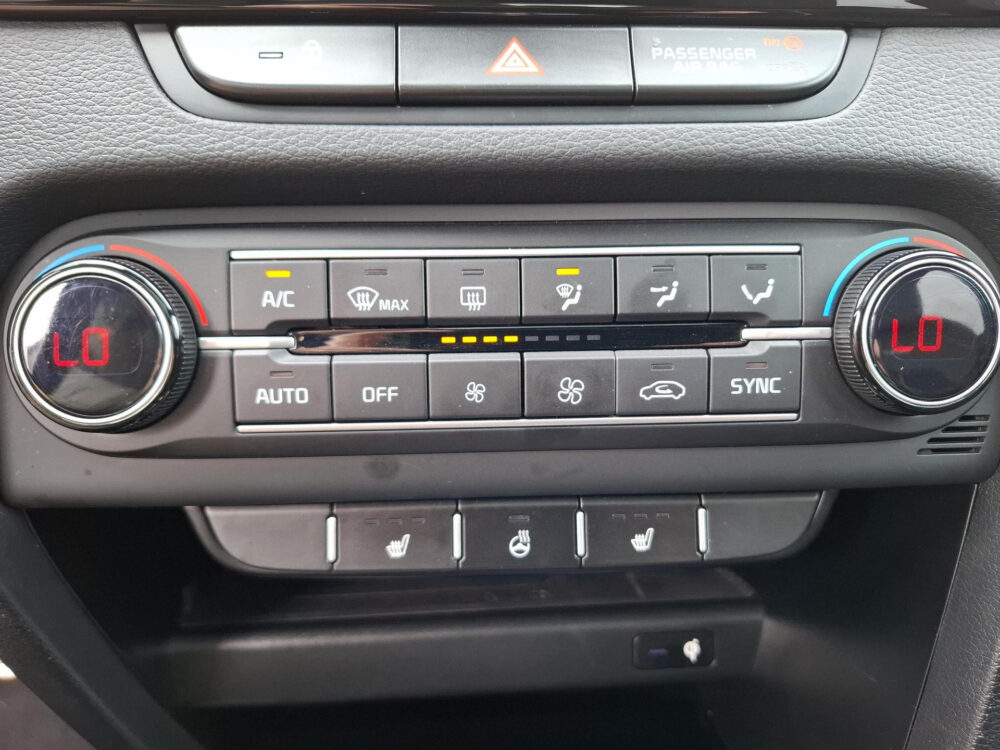 Kia Xceed 1.5 T-GDi GT-Line 26