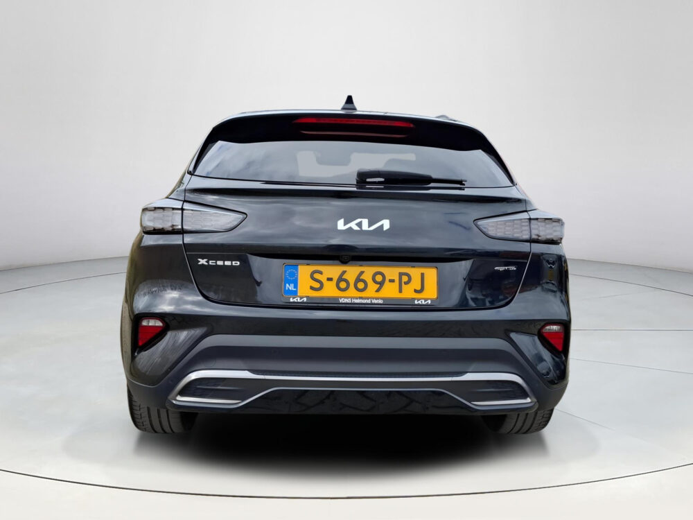 Kia Xceed 1.5 T-GDi GT-Line 3