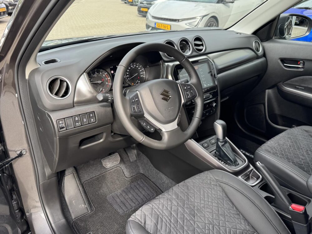 Suzuki Vitara 1.4 Boosterjet Style Hybrid Automaat 6