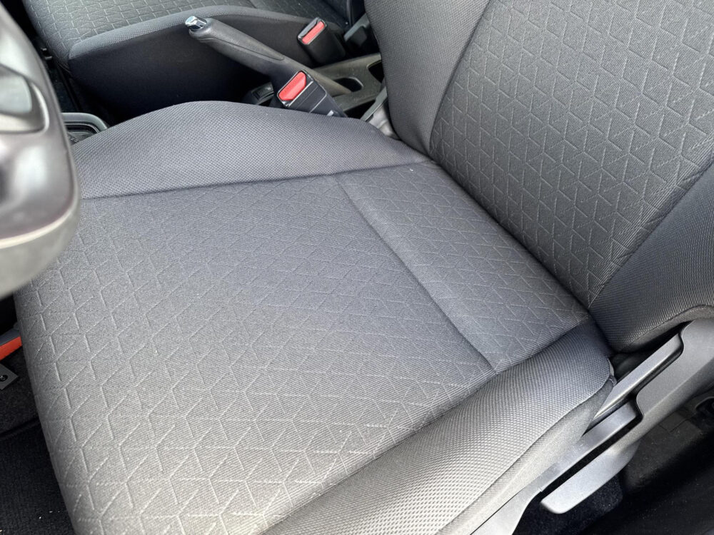 Suzuki Swift 1.2 Select Smart Hybrid 10