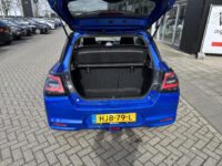 Suzuki Swift 1.2 Select Smart Hybrid 33