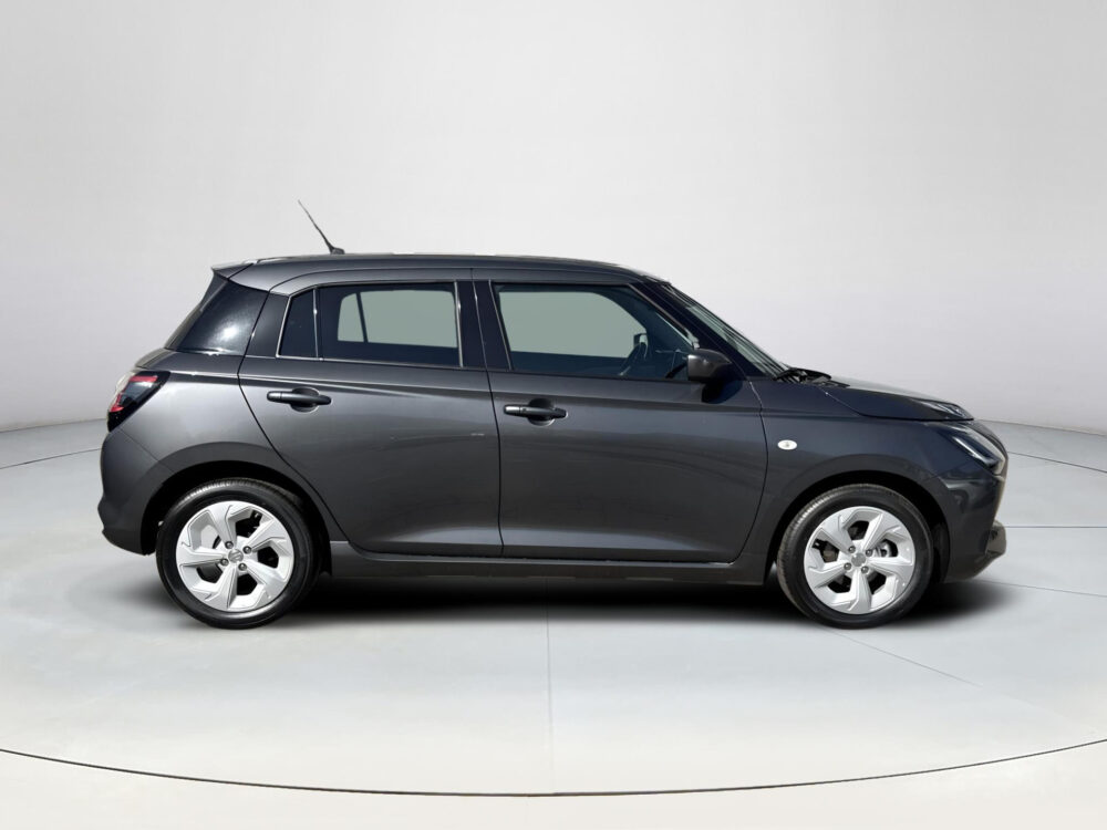 Suzuki Swift 1.2 Select Smart Hybrid 5