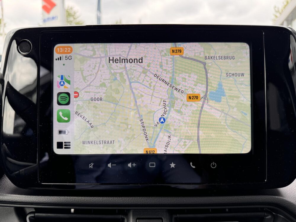 Suzuki Swift 1.2 Style Smart Hybrid 19