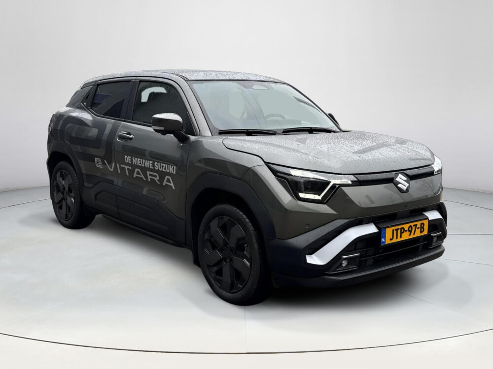 Suzuki e Vitara Style 61 kWh 6