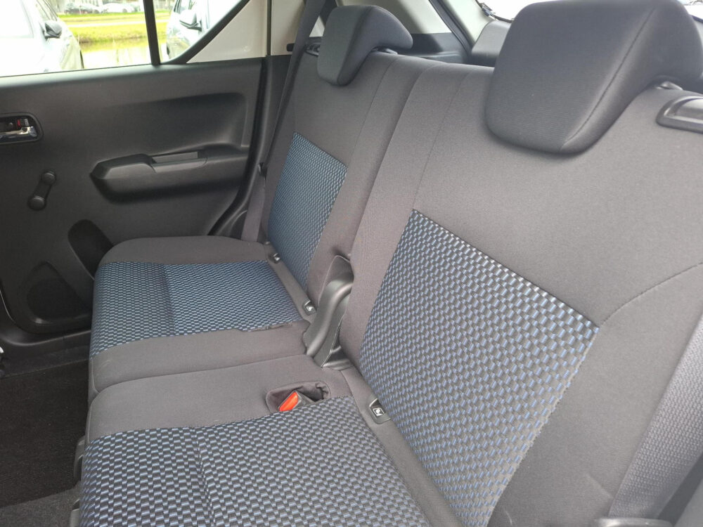 Suzuki Ignis 1.2 Smart Hybrid Select 15