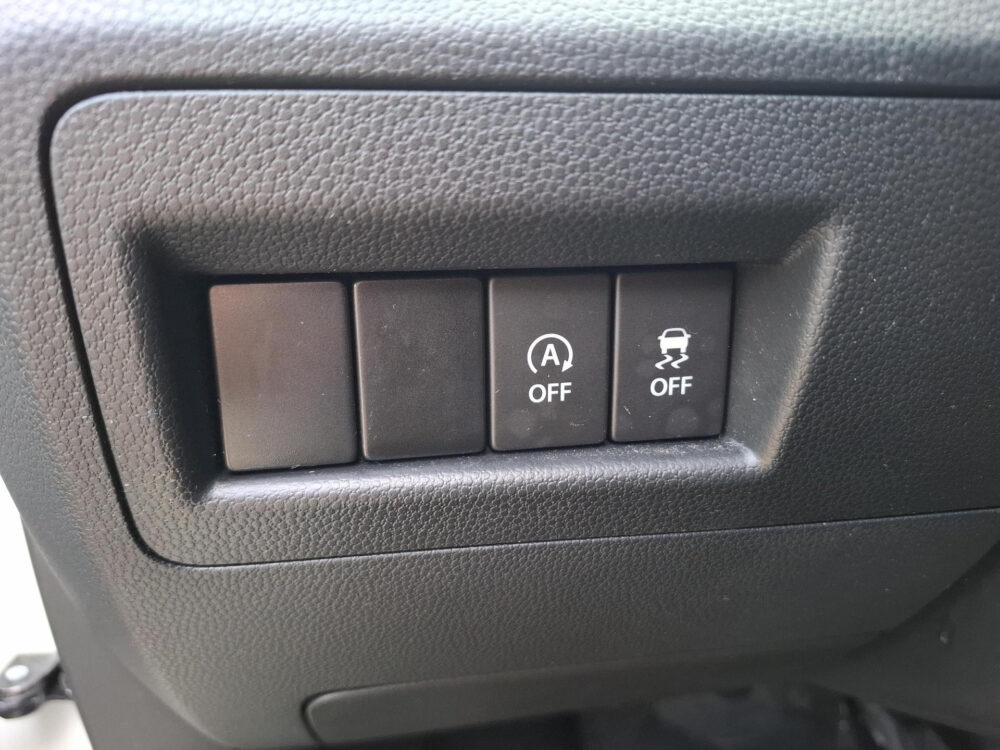 Suzuki Ignis 1.2 Smart Hybrid Select 19
