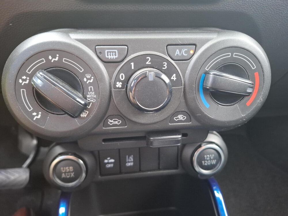 Suzuki Ignis 1.2 Smart Hybrid Select 21