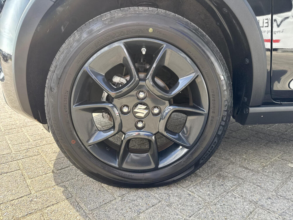 Suzuki Ignis 1.2 Smart Hybrid Style 17