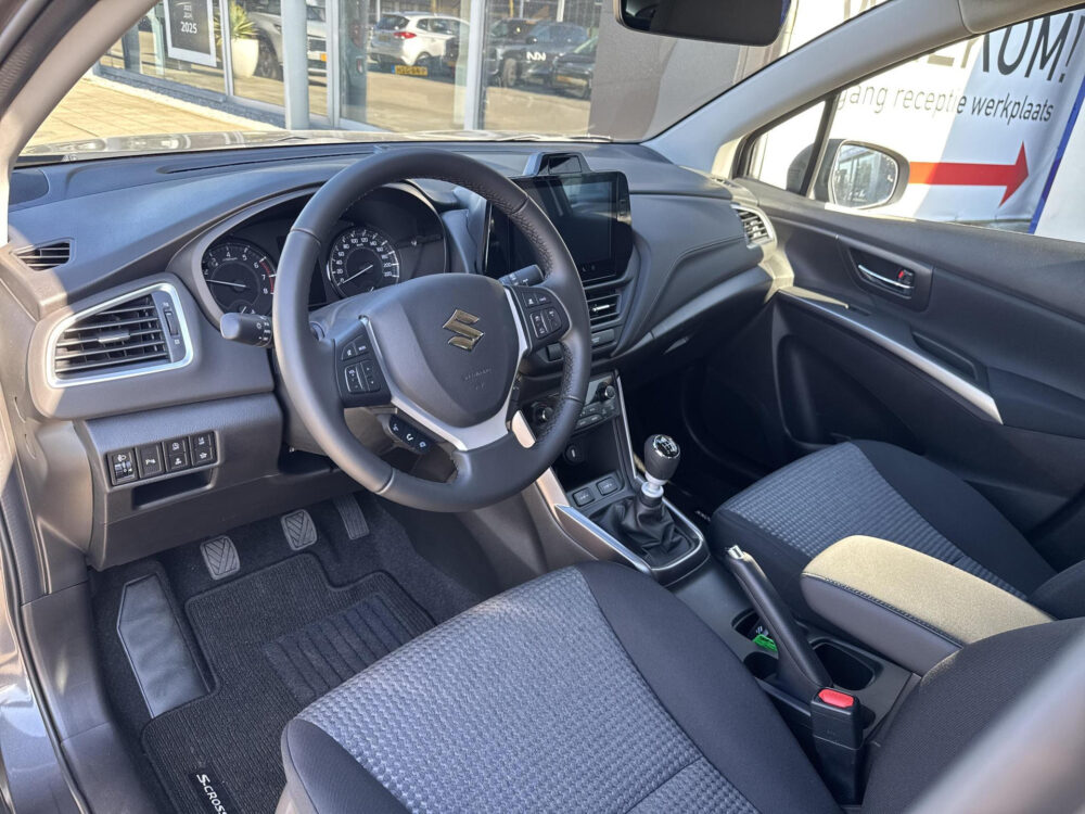 Suzuki S-Cross 1.4 Boosterjet Select Smart Hybrid 8