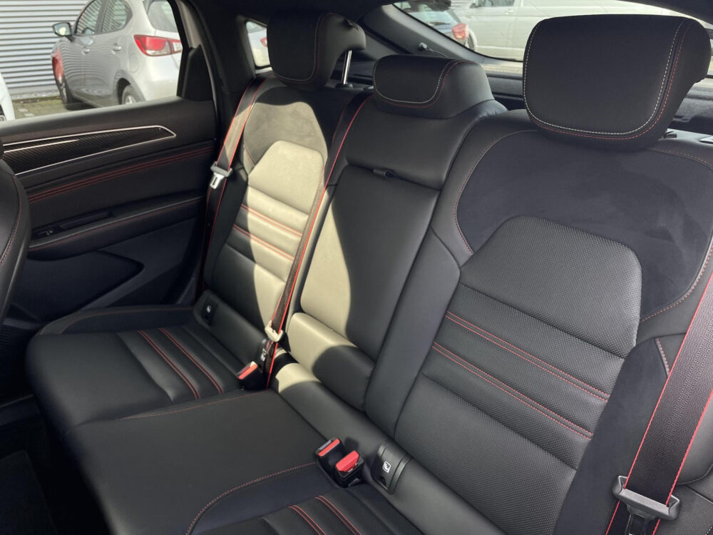 Renault Arkana 1.6 E-Tech Hybrid 145 R.S. Line 14