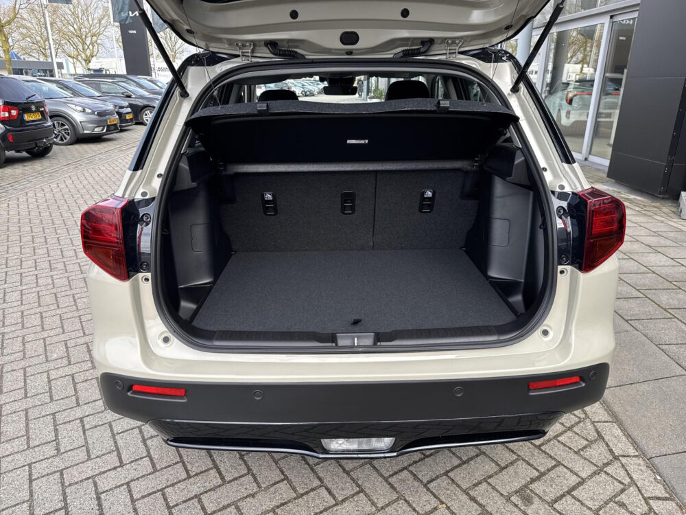 Suzuki Vitara 1.4 Boosterjet Smart Hybrid Special Edition 17