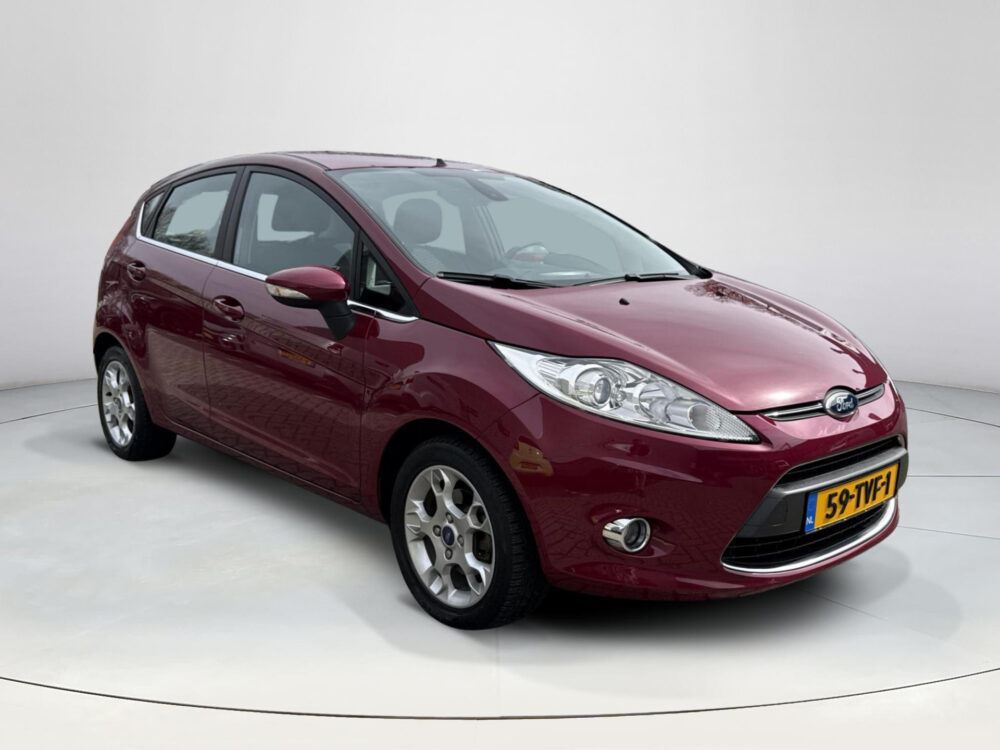 Ford Fiesta 1.6 Titanium 6