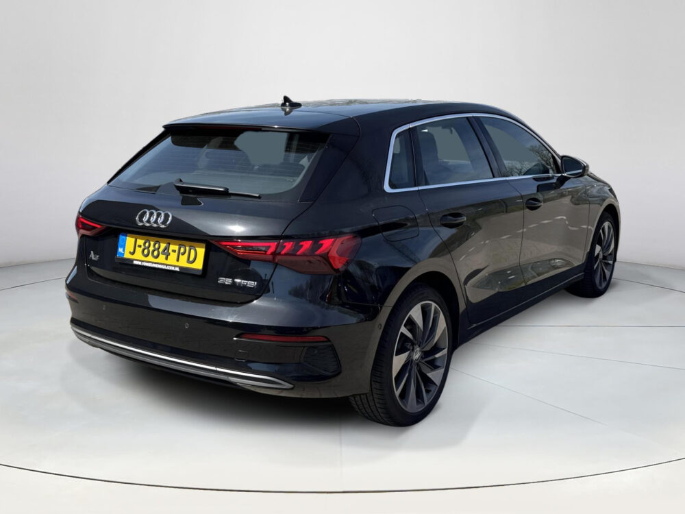 Audi A3 Sportback 35 TFSI edition one 4